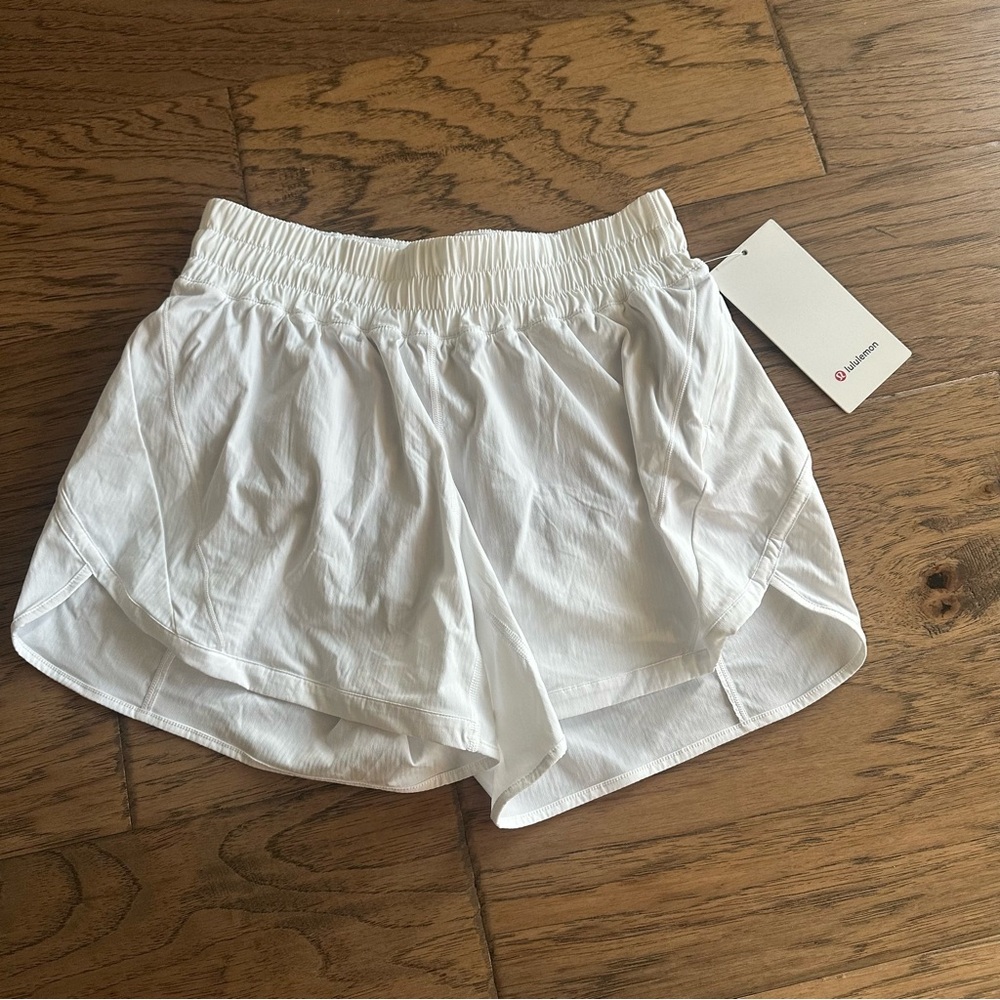 Lululemon Athletica White Athletic Shorts Lightweight Moisture-Wicking